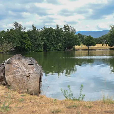 Σπίτι διακοπών Le Nid Du Lac, Paisible & Familial, En Laure *