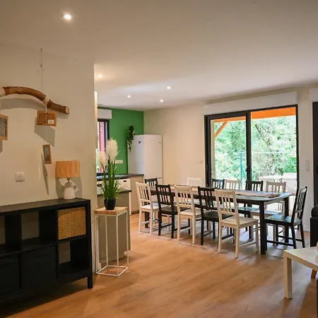 Le Nid Du Lac, Paisible & Familial, En Laure
